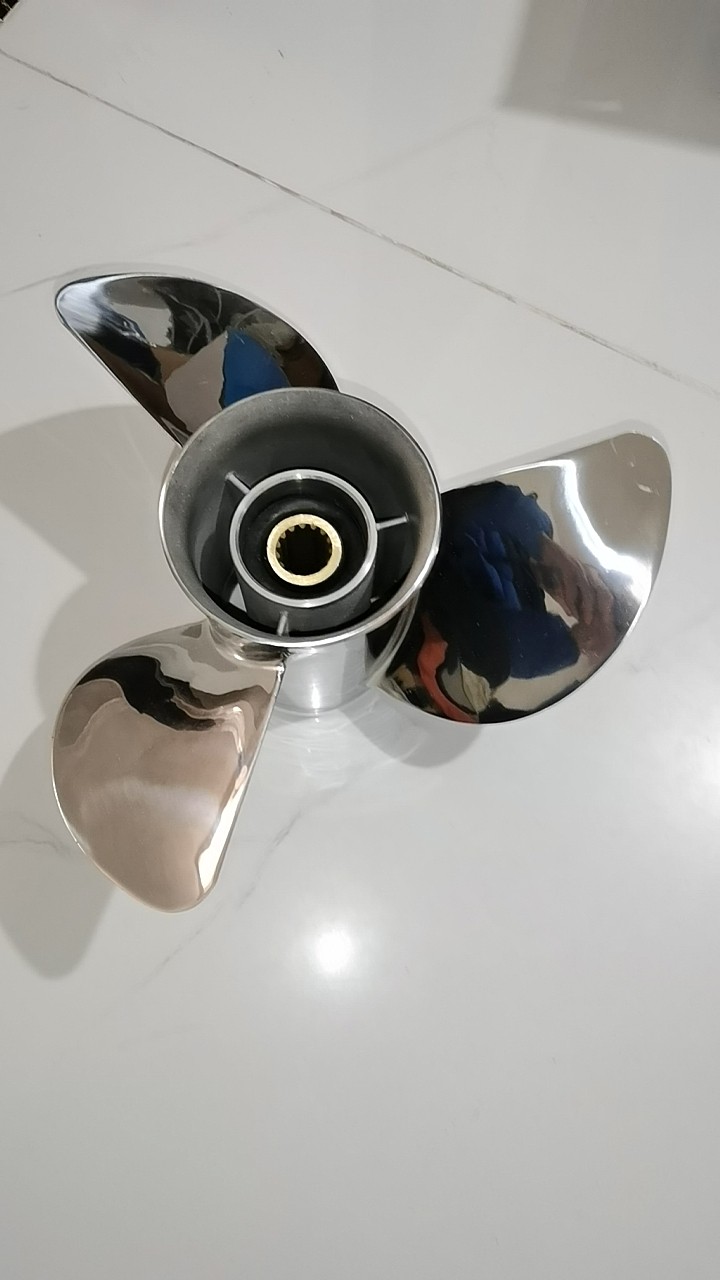 Śmigło do silnika zaburtowego  – Outboard Motor Propeller Stainless recenzja i cena